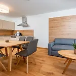 Panorama Lodge Premium Apartments
